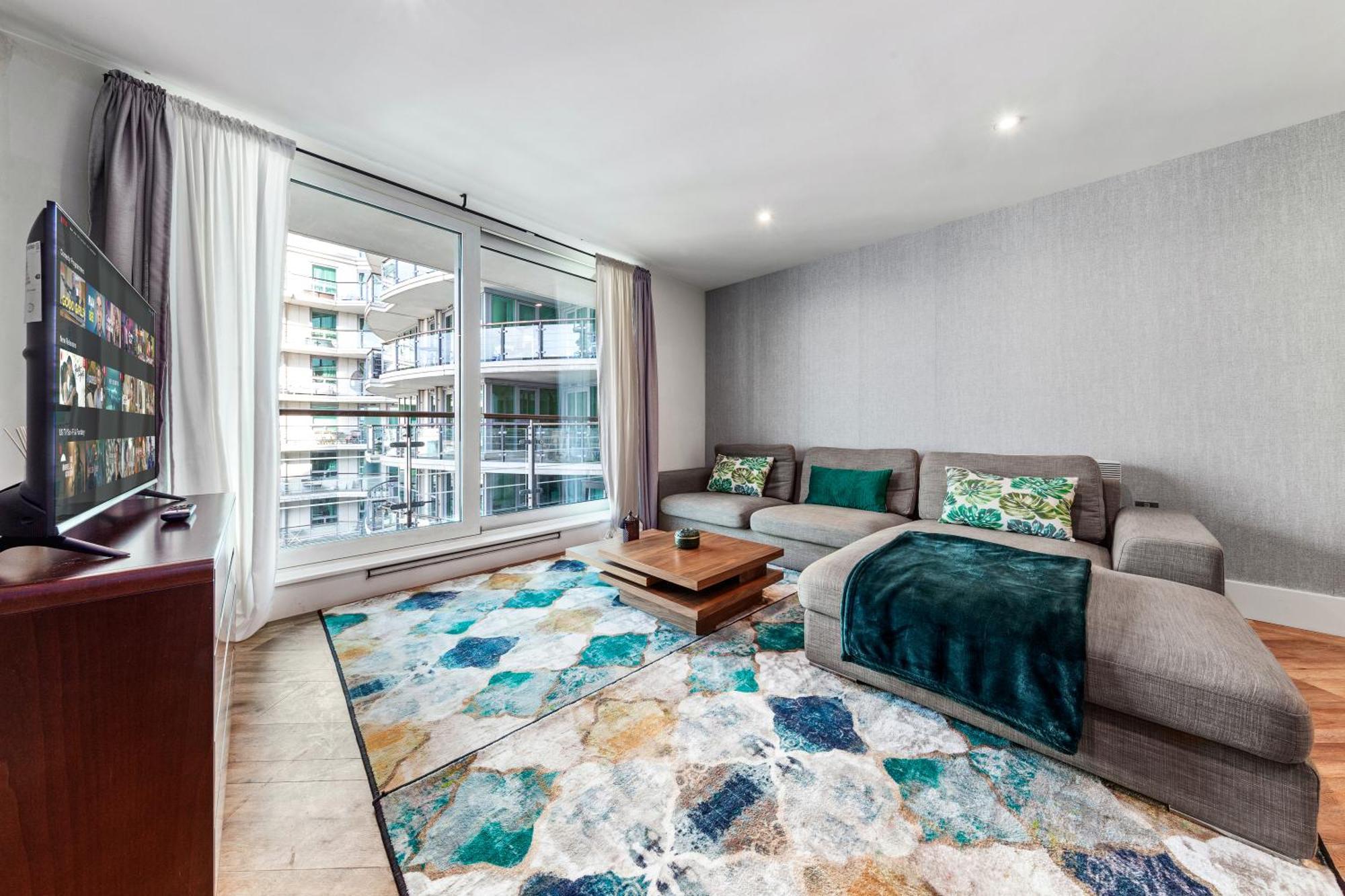 Vauxhall Large 2bedroom With Amazing River View Panoramic Balcony * Лондон