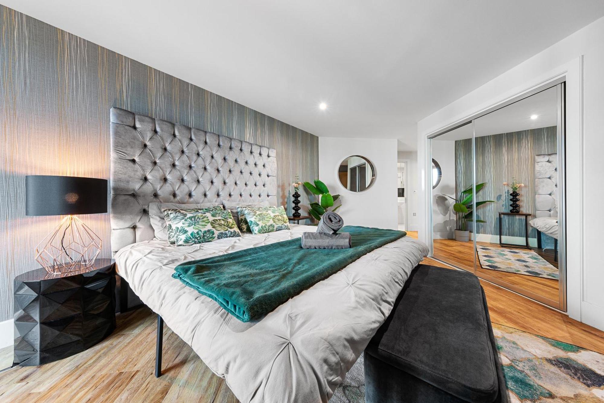 Vauxhall Large 2bedroom With Amazing River View Panoramic Balcony Лондон